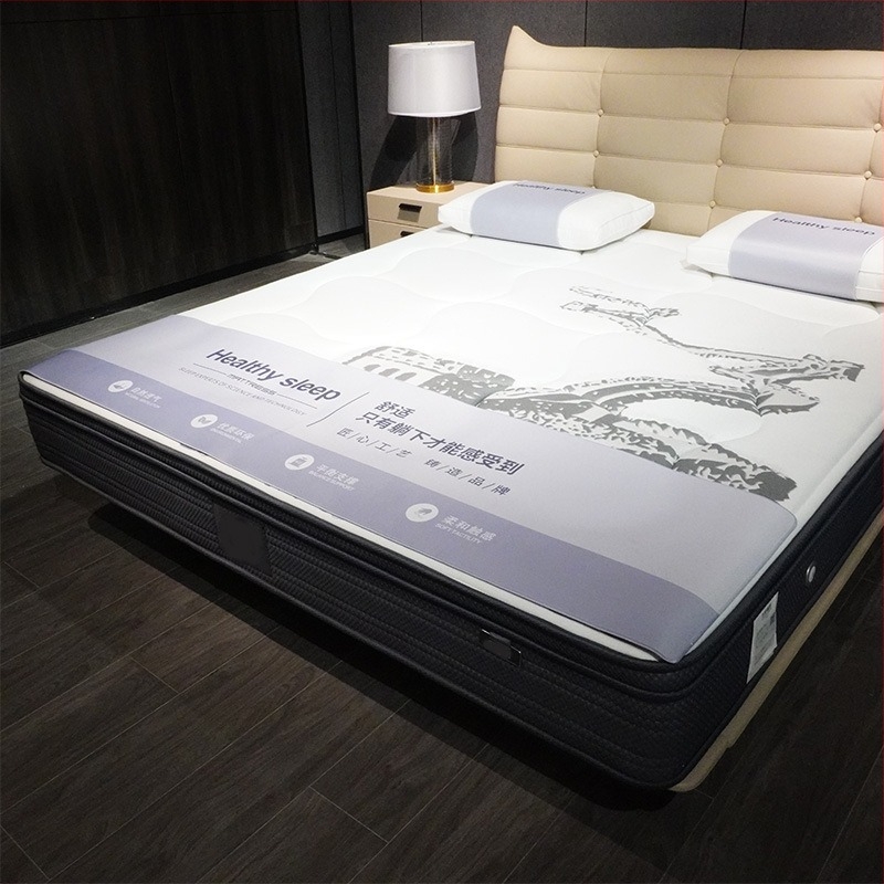 Zastavica za kreveta s logom, prilagodba dostupna, poliester, tisk loga, Cedric branda