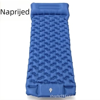 Naduvni kamping madrac s ugrađenom pumpom, površina otporna na vlagu, dvostruka konstrukcija, ručno napuhavanje, nosivost 200 kg, težina 960 g