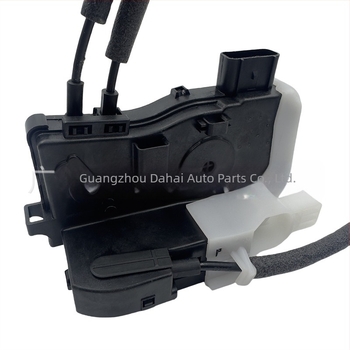 Actuator za zaključavanje vrata za Hyundai Tucson IX35 — Central Lock; modeli: 813102S000, 813202S000, 814102S000, 814202S000; materijal: plastika.