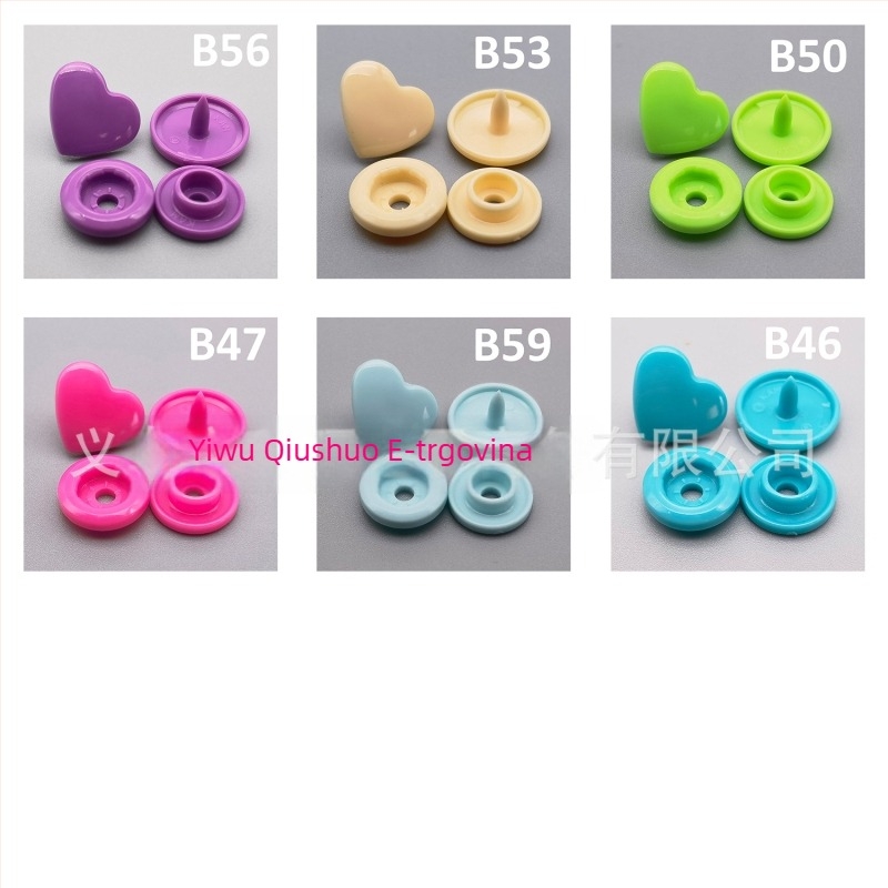 Srcolični gumbi 4-u-1 od smole za dječju odjeću — marka Hualian Kam; konstrukcija: kopča s zatvaračem; pogodno za T‑majice, kape, jakne, školske uniforme i dječju odjeću