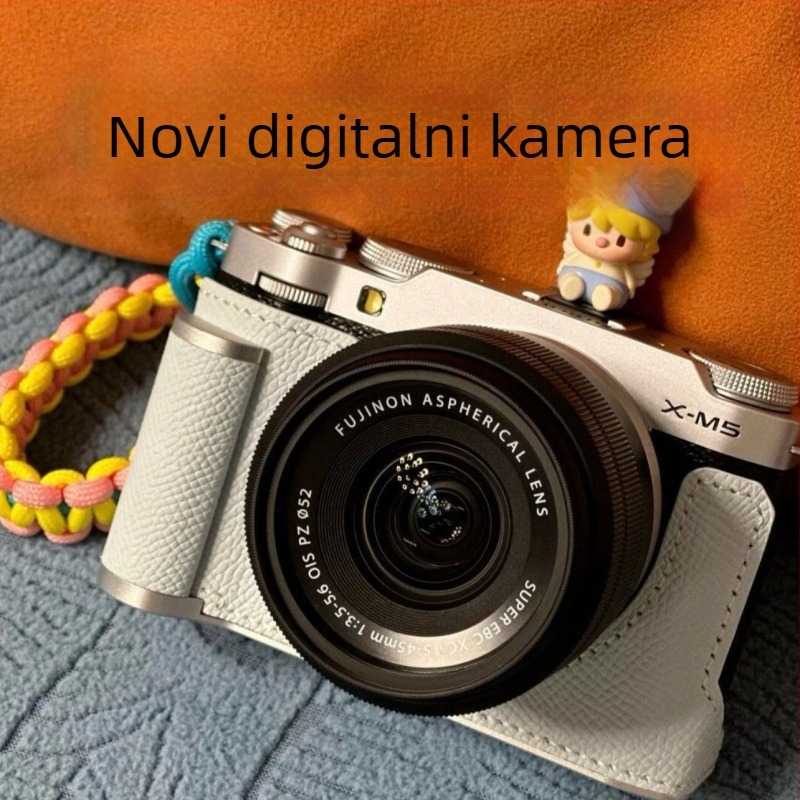 CCD digitalni retro fotoaparat s dvostrukom kamerom za selfie (68 MP • 16x optični zum • 2.7in LCD • periskopski objektiv • CCD senzor 1/1.7)