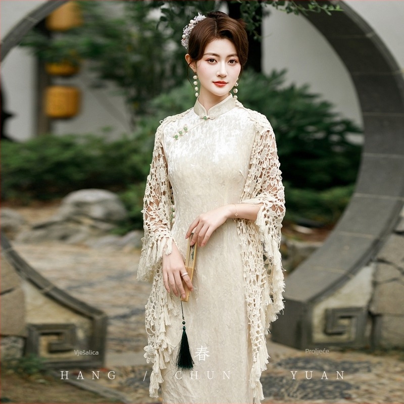 Ženski kardigan-šal s izrezanim uzorkom i resicama s motivom suncokreta - proljeće i jesen, poliester