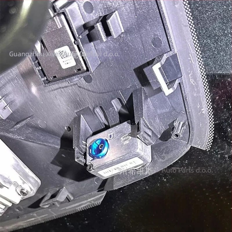 Auto dash cam za BYD Song Pro DM-I/DM, model EL3776900 (EL-3776900), aluminijsko kućište, težina 100 g, napajanje 2,3–5,5 V