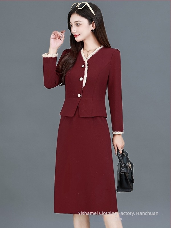 Haljina s V-izrezom, elegantna i vitka, dugi rukavi, patchwork stil, midi duljina, jesen 2025