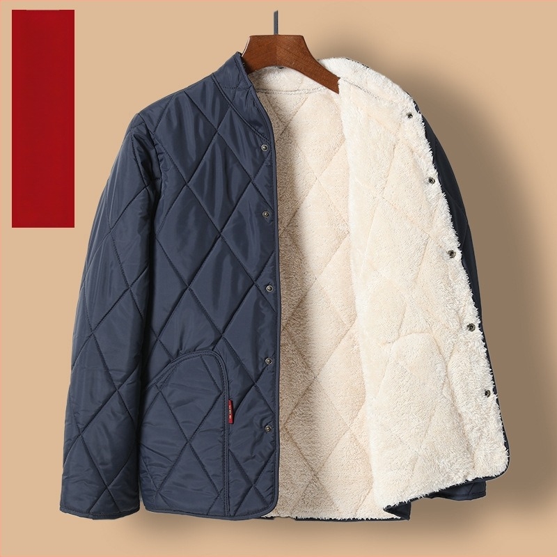 Muški pamučni kaput s fleece podstavom, debela zimska jakna, opuštena krojena, jednoredno kopčanje, stojeći ovratnik, sherpa podstava, patch džepovi, jednobojna
