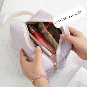 Make-up torbica Corduroy, kapacitet 20–35 L, prijenosna sa zipom, skrivena džep, mekana ručka, ugravirana tekstura, vanjski 3D