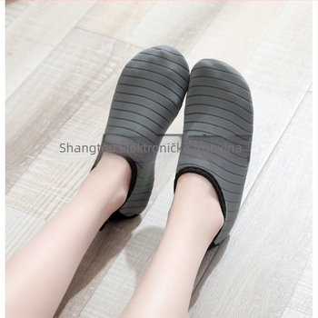 Unutarnje tenisice za fitness za muškarce i žene – prozračne, protivklizne, otporne na habanje; gornji dio od mreže, potplat od plastike, niski kroj.