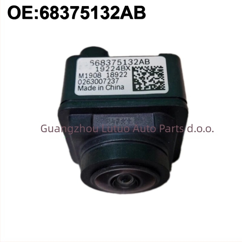Zadnja kamera za Jeep Grand Cherokee 2021-2023, modeli 68375132ab / 68633202ab, rezolucija 480x600, napajanje 12V, kut se može prilagoditi, standardni video signal
