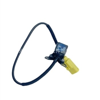 Zadnja kamera za Kia SPORTAGE, modeli 95750-3W100/95750-3W000/95750-3W110, napajanje 12V, automatsko podešavanje kuta, automatski prikaz