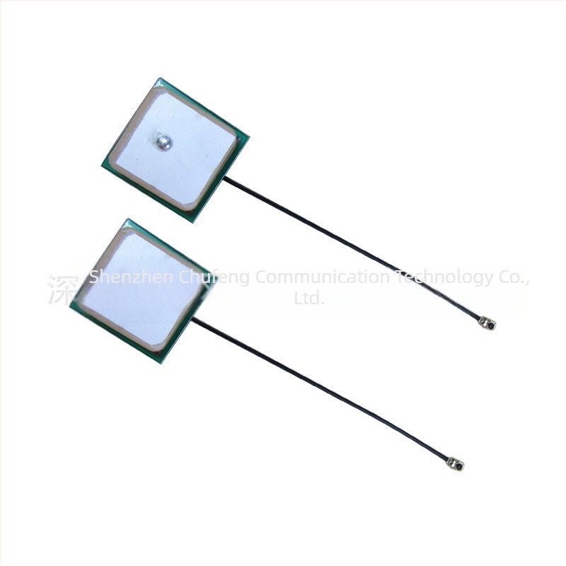 Keramična GPS antena s integriranim aktivnim i pasivnim elementima, 25×25×4 mm, navigacija i pozicioniranje