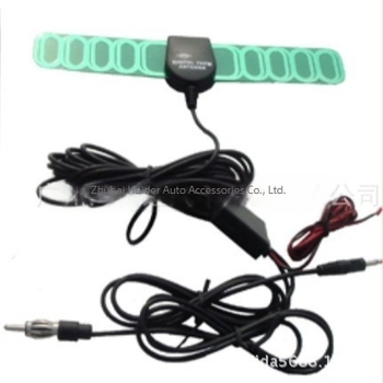 Automobilska TV antena, univerzalna kompatibilnost, montaža ljepilom, 12V napajanje, 25 mA struja, 5 godina vijeka