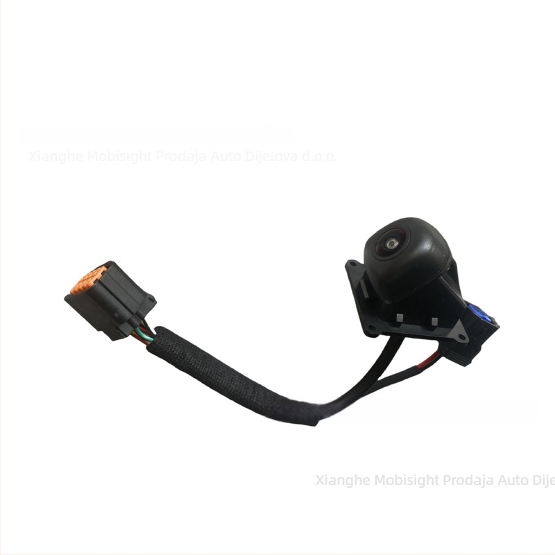 Stražnja kamera za Hyundai/Kia – 12V, Rotacijski kut, Model: 95760-C5500 / 95766-C5500, Težina <100 g, Zaslon opcionalan