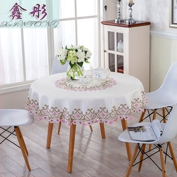 Poliesterska stolnjica, pravokutnog oblika, cvjetni uzorak, otporna na prašinu i dekorativna, svježi i prozračan stil