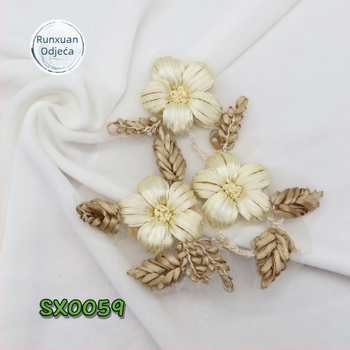 Vintage ručno izrađena šavna traka cvijet štep patch 3D tekstilni ukras za odjeću — Materijal: Sardine; Marka: Runxuan Clothing; Pogodno za ručnike, kapute, donje rublje, kape, žensku odjeću, dodatke za glavu, čarape, pulovere, torbe