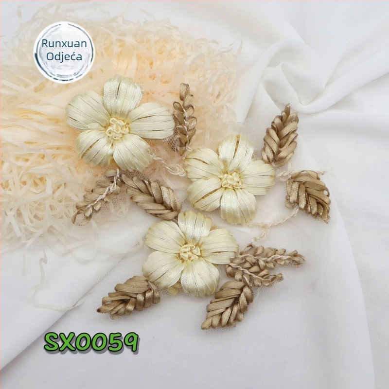 Vintage ručno izrađena šavna traka cvijet štep patch 3D tekstilni ukras za odjeću — Materijal: Sardine; Marka: Runxuan Clothing; Pogodno za ručnike, kapute, donje rublje, kape, žensku odjeću, dodatke za glavu, čarape, pulovere, torbe