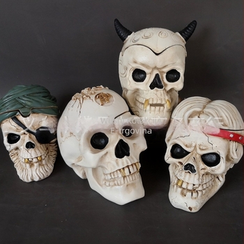 Daipin Smola Piratska Lubanja Pepeljara, Stolna Dekoracija, Model 0006