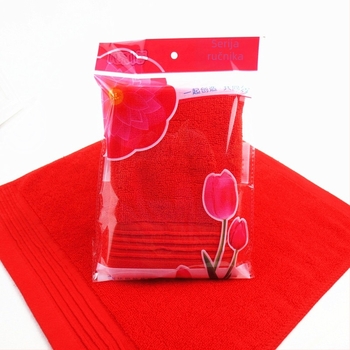 Kvadratna maramica od 100% pamuka, jacquard tkanina, pređa 32S, 50 g, otisnut logo