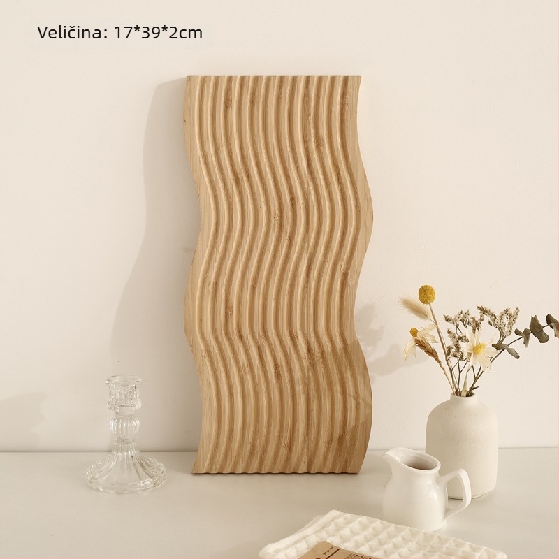 Nepravilno oblikovan drveni pladanj za dekoraciju i skladištenje, nordijski stil, ručno crtana površina, prugasti uzorak, promjer 11–13.9 cm.