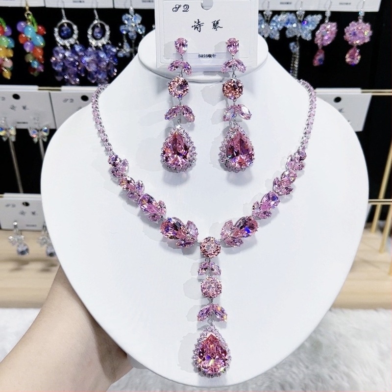 Set ogrlice i naušnica sa cirkonima i kristalima, elektroplatinirani lanac ključne kosti, bakreni privjesak, originalni cvjetni dizajn