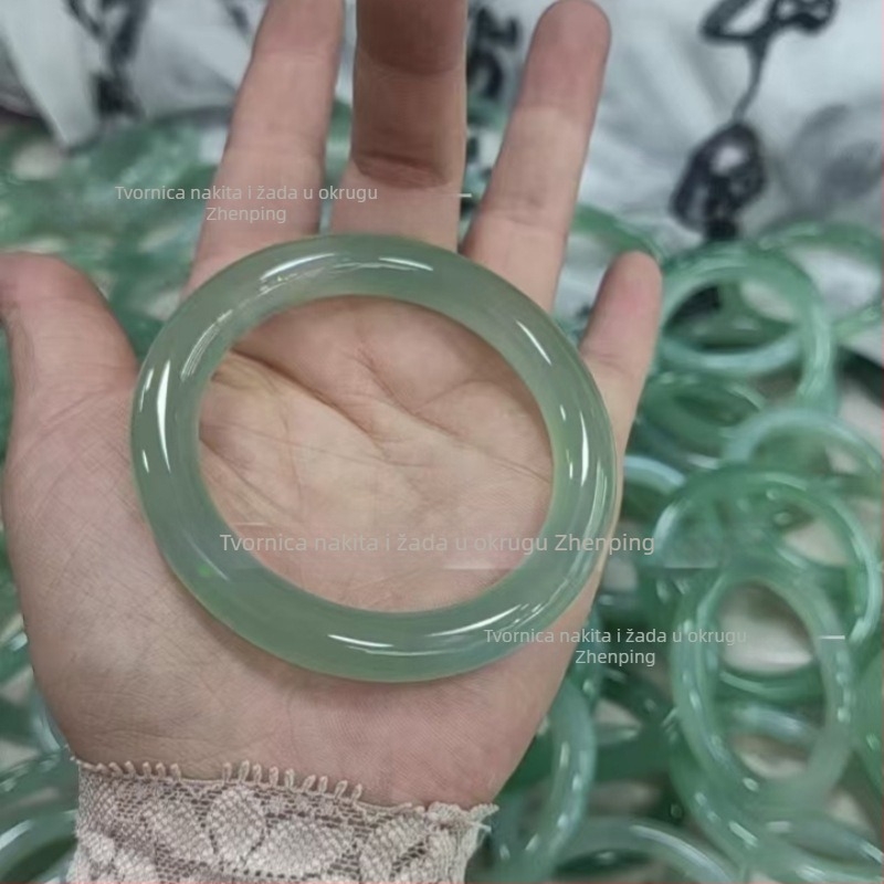 Prirodna halcedonska kružna narukvica s visećim ukrasom – pojedinačno pakirana, Zhuoyuke