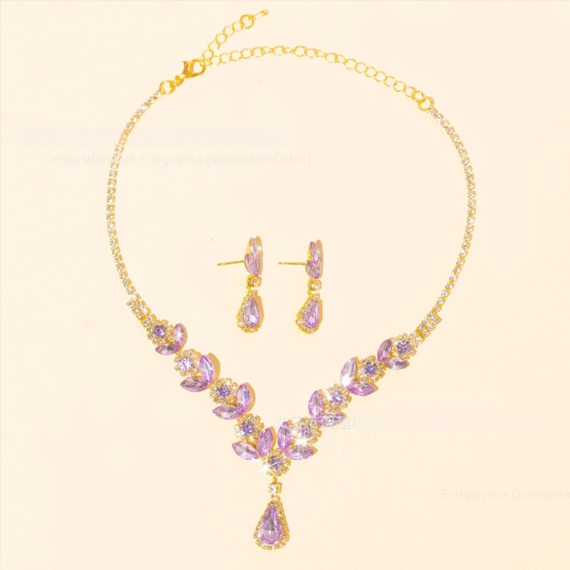 Set ogrlice i naušnica sa kristalima, zlatno ugravirano, privjesak u obliku cvijeta, standardni lanac, duljina 31–40 cm