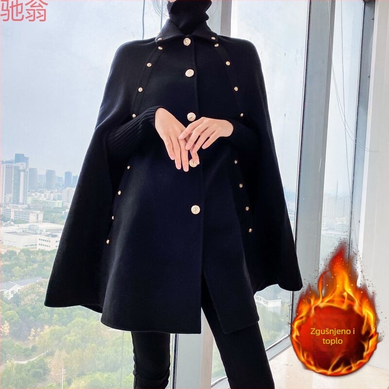Ženski kaput od umjetne vune, bat silueta, dugačak kroj, četvrtasti ovratnik, kopčanje na gumbe