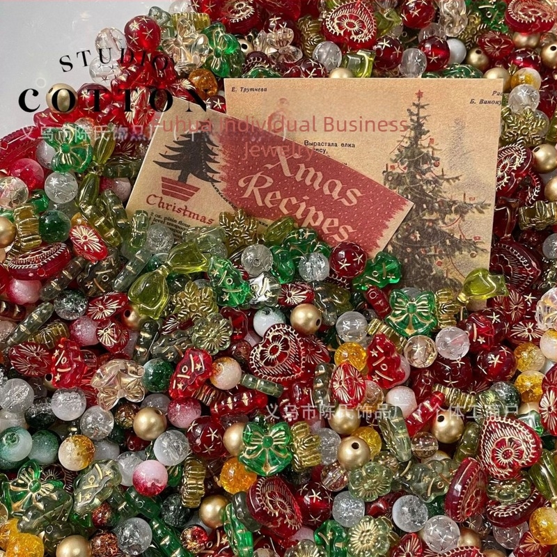 DIY set za perle: staklene i akrilne perle za narukvice i telefonske lancice, Božićni miks, jesen 2024