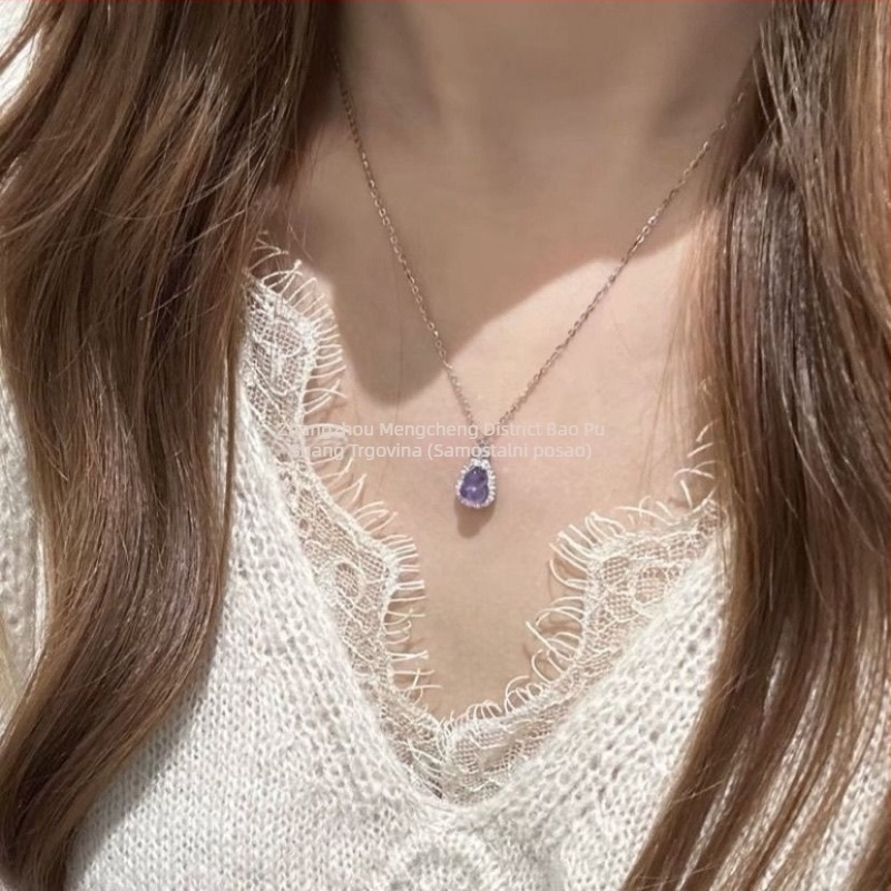Ogrlica od srebra 999 s privjeskom od ametista u obliku tikve, u završetku od 18k zlata, ručno izrađeno