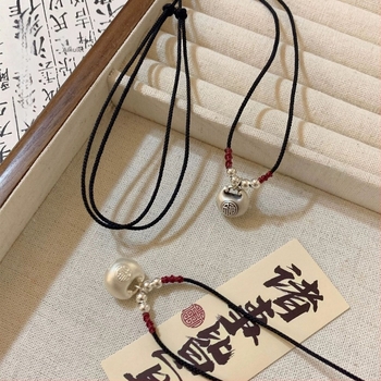 Ogrlica od srebra 999, ručno pleteni užadni lanac, srebrni privjesak