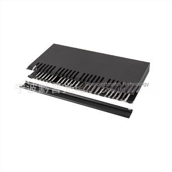 Regal za upravljanje kabelima i skladište žica, 24/48-portni, čvrsta konstrukcija od hladno valjanog čelika, za mrežne kablove