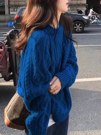 Džemper – japansko-korejski casual stil, slobodan kroj, okrugli izrez, dugi rukavi, patchwork