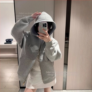 Ženski labavi kapuljačasti džemper od Space Cotton s 3D natpisom, zatvarač, dugo rukave, zimska kolekcija 2024