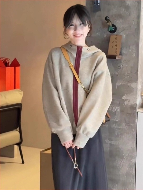 Ženska debela kapuljača dukserica jakna, slobodan kroj, zatvarač, pamuk-poliester smjesa, zima 2025