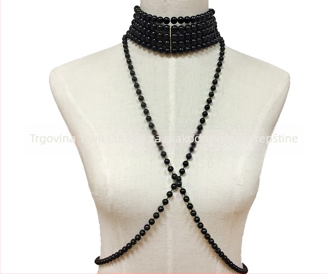 Ogrlica s umjetnim perlama, lanac u valovitoj strukturi, više slojeva, dizajn u obliku slova U