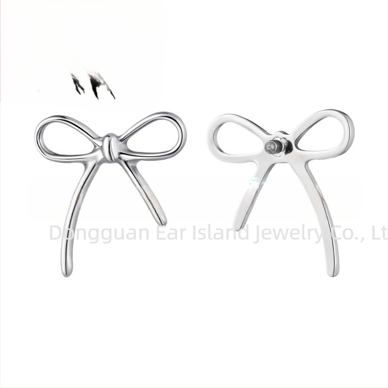 Polirane titanijske legure naušnice, unisex vintage stil, oblik životinja zodijaka, zircon kristali, 0.9 mm navoj, F136 klasa