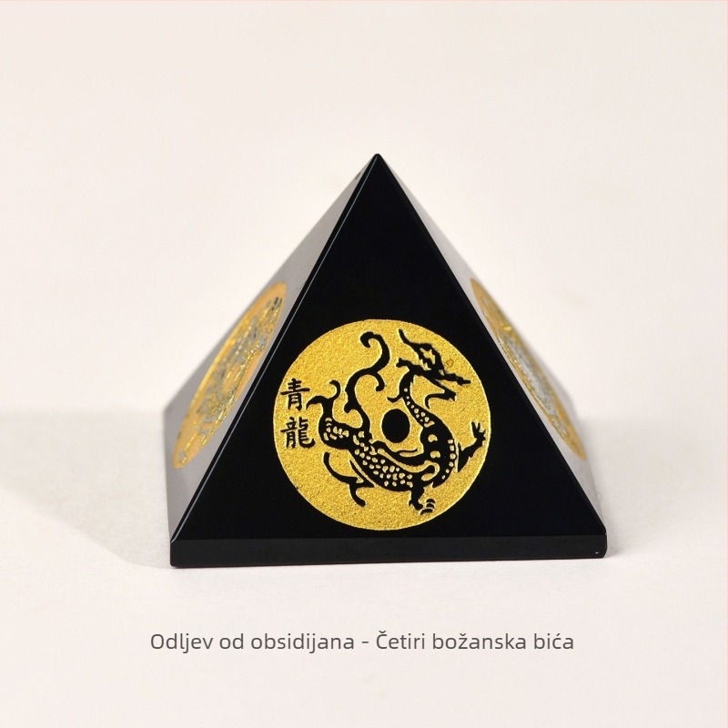 Piramidni ukras od obsidijana s motivom četiri božanstva; Materijal: obsidian; Podrijetlo: Lianyungang Donghai County; Dizajn: piramida