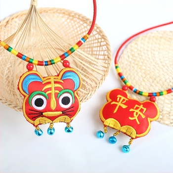 Dječja ogrlica od tkanine s tigrovom glavom i motivom životinja/zodijak CMS05