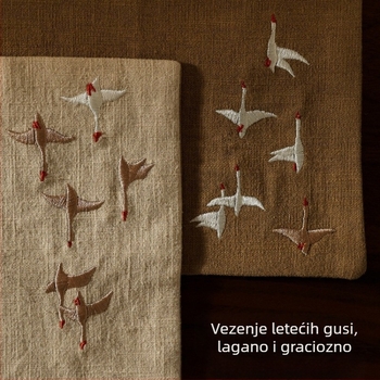 Čajna podmetač s izvezenim motivom leteće guske, dvostrana, gusta svila s cvjetnim uzorkom, upijajući