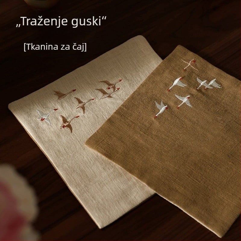 Čajna podmetač s izvezenim motivom leteće guske, dvostrana, gusta svila s cvjetnim uzorkom, upijajući