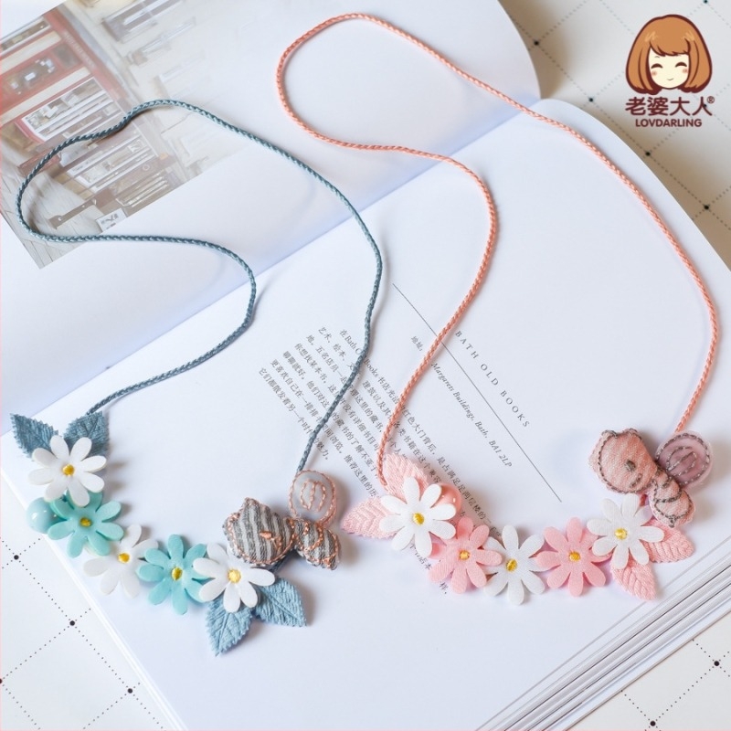 Dječja ogrlica s perlama i privjeskom od matične perle, prirodan cvjetni stil, višeslojni dizajn, prilagodljiv