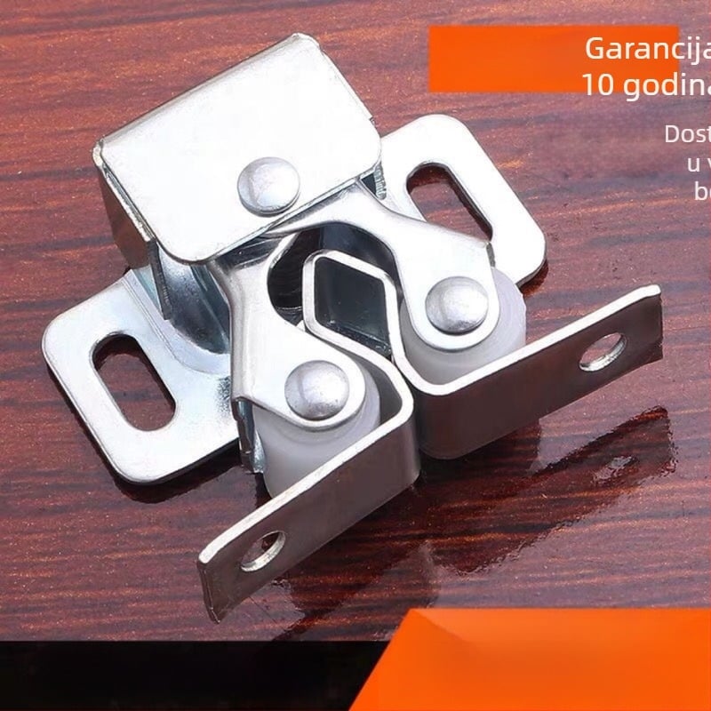 Dodirne perle za vrata garderobe – moderni minimalistički hardver