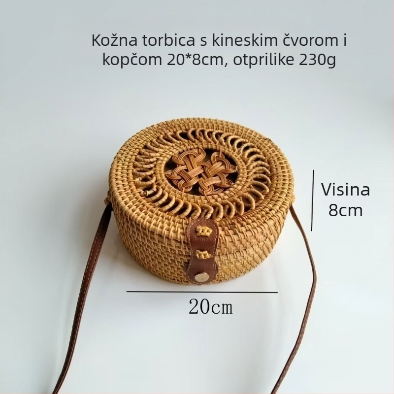 Ratan torba, okruglog oblika, zatvarač s bravom, poliester podstava i džep za mobitel