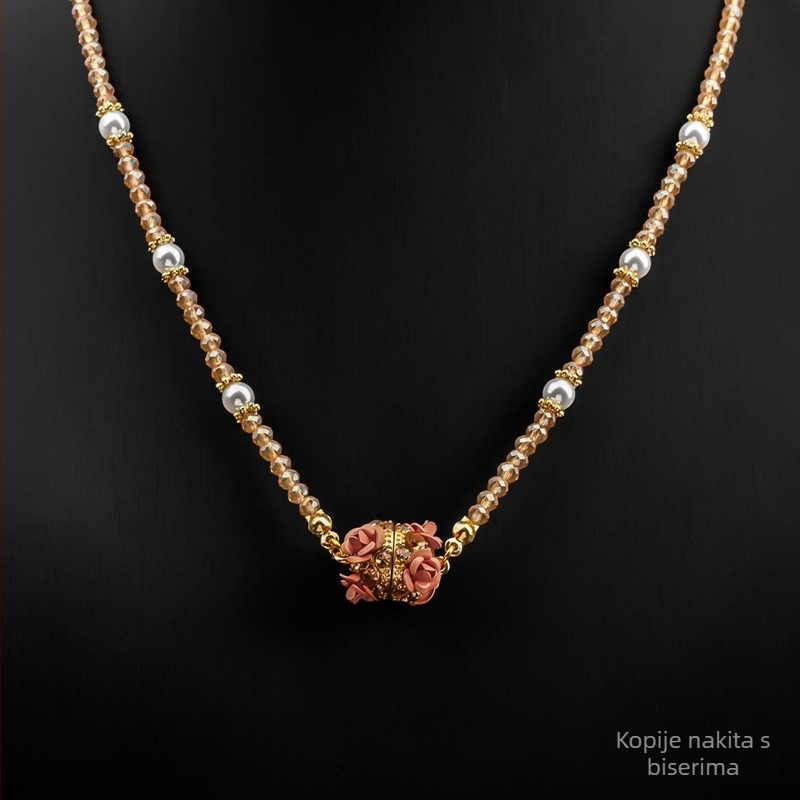 Bakrena kuglična ogrlica s kristalom - lagani luksuz, kristalna ugradnja, proljeće 2025