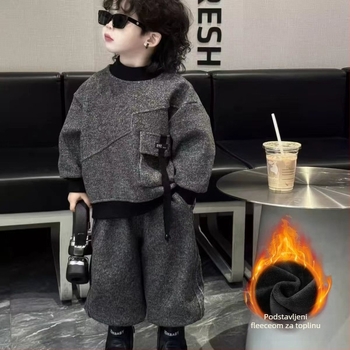 Dječji dvodjelni fleece komplet, korejskog stila, zima 2025, fleece materijal 70% poliestera, dugi rukavi, bez kapulje