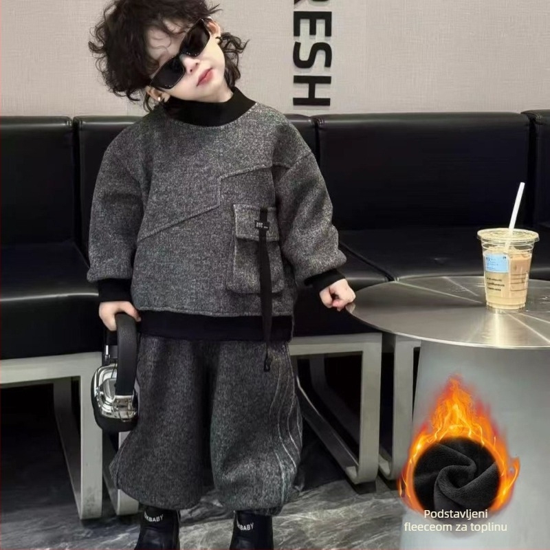 Dječji dvodjelni fleece komplet, korejskog stila, zima 2025, fleece materijal 70% poliestera, dugi rukavi, bez kapulje