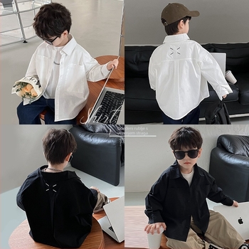 Dječja košulja s izvezkom, ovratnik s reverom, kratki rukavi, mješavina pamuka i poliestera, mekana obrada