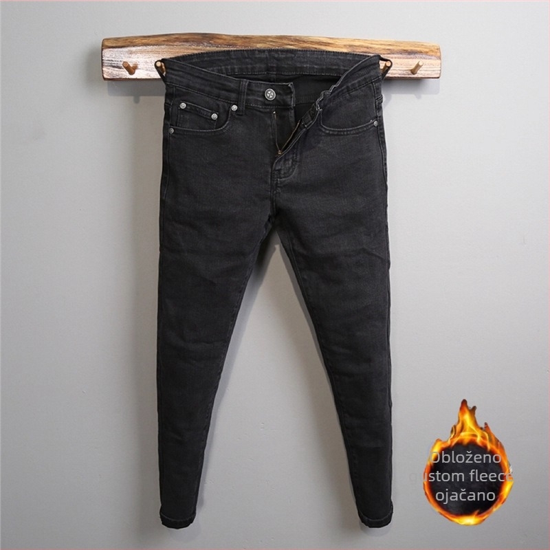 Muške traperice od denima, ravna silueta, srednji pojas, zatvarač, fleece podstava, dužina 9/10