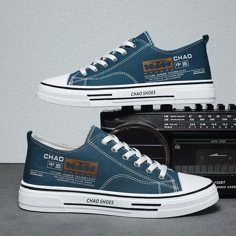 Muške platnene tenisice — prozračne, lagane, s vezicama, niski gornji dio, okrugla špička