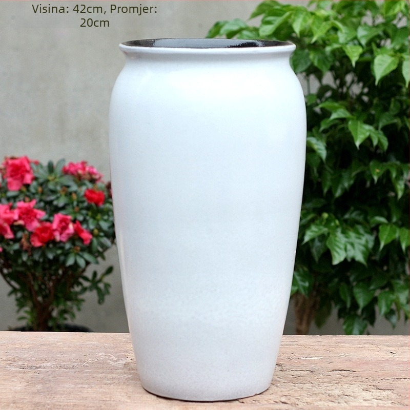 Keramički lonac za cvijeće s prozračnim dizajnom; otporan na koroziju i izdržljiv; pogodan za stol ili pod