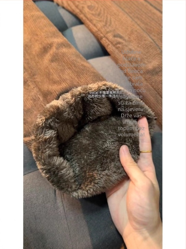 Corduroy hlače s fleec podstavom, ravni kroj, srednji struk, vezanje šnuralom, zimske svakodnevne hlače